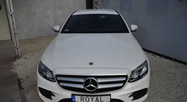 MERCEDES-BENZ Klasa E 