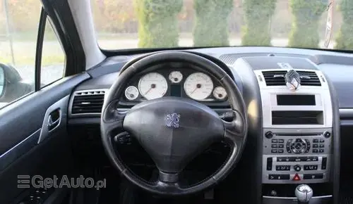 PEUGEOT 407 