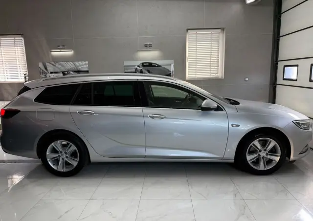 OPEL Insignia 2.0