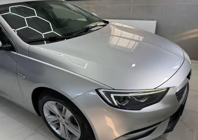 OPEL Insignia 2.0