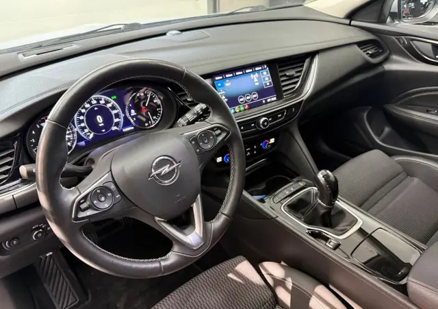 OPEL Insignia 2.0