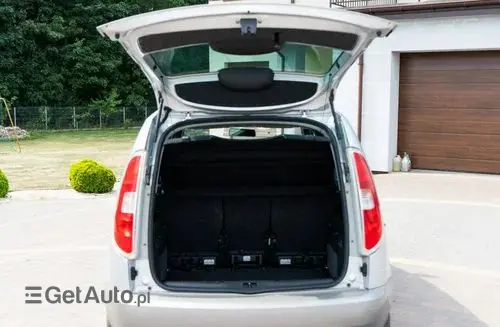 SKODA Roomster 