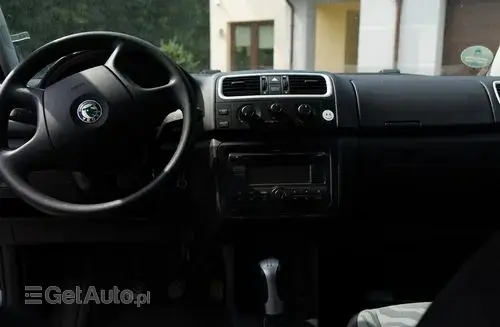 SKODA Roomster 