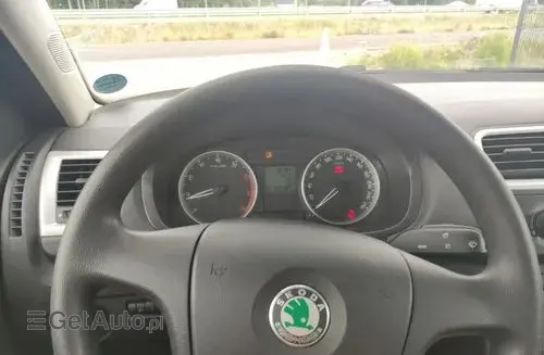 SKODA Roomster 