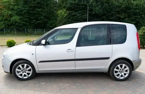 SKODA Roomster 