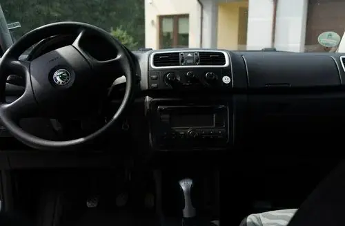 SKODA Roomster 