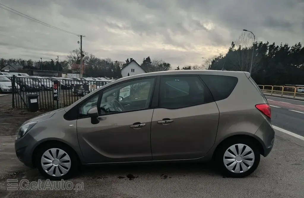 OPEL Meriva 