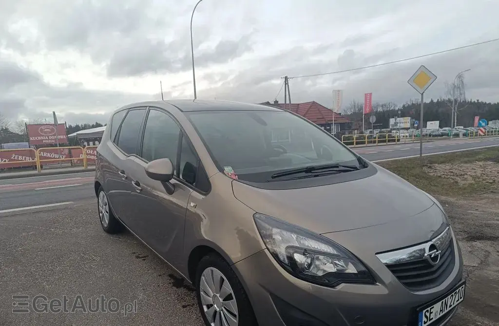 OPEL Meriva 