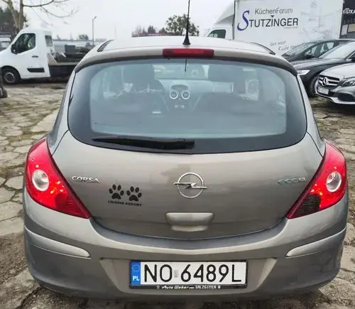 OPEL Corsa 