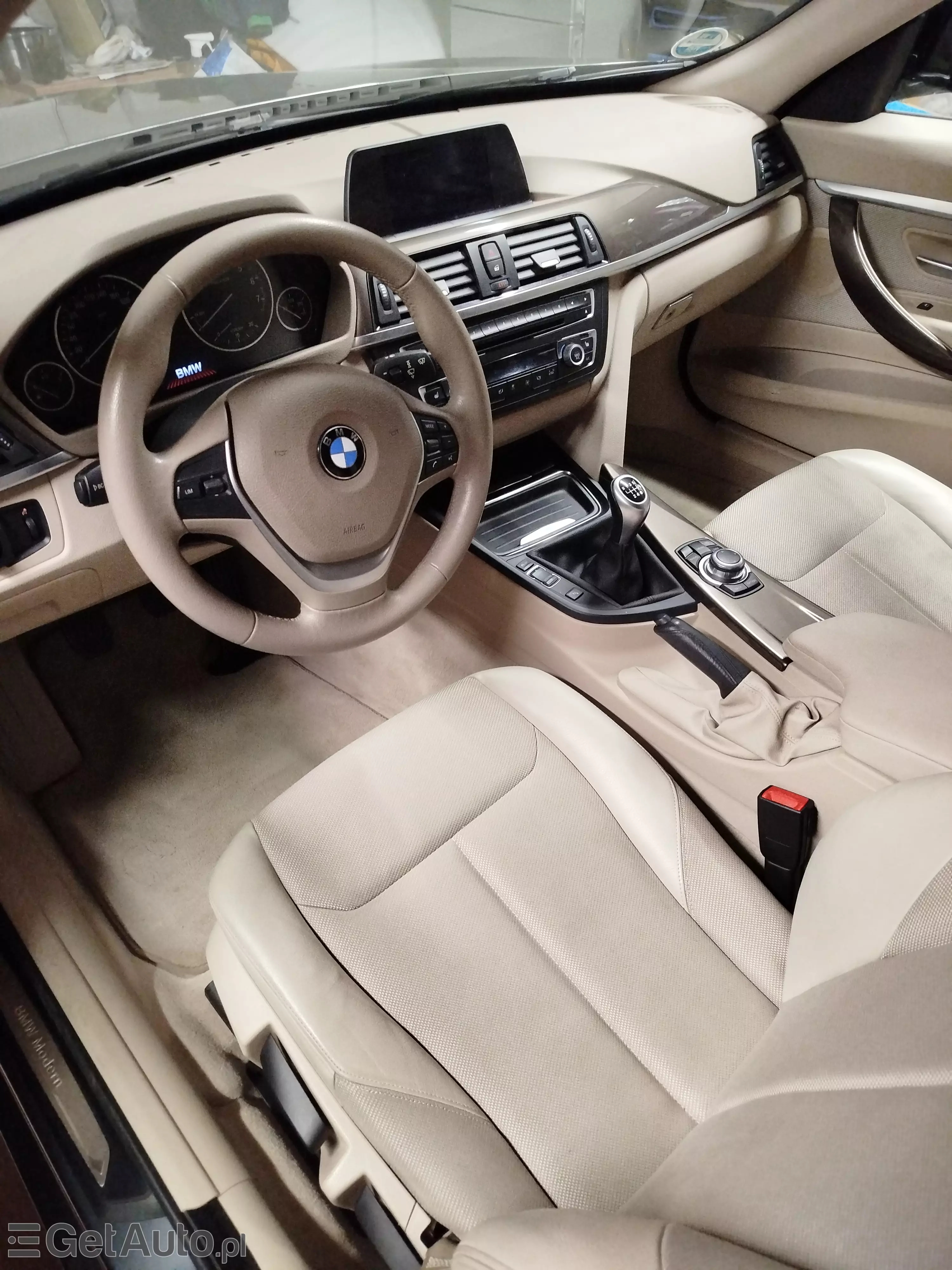 BMW 3GT Modern line