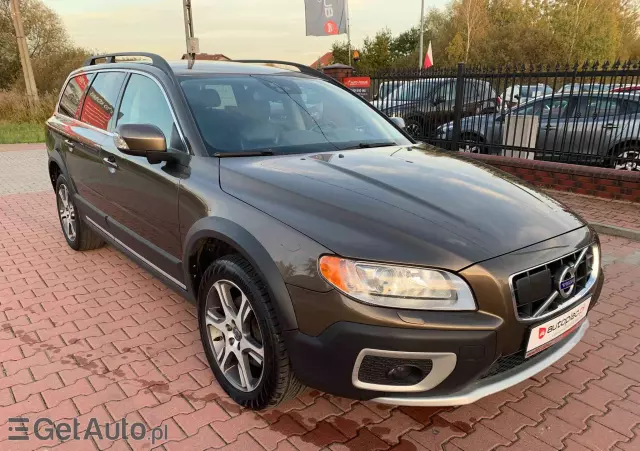 VOLVO XC 70 D4 Momentum