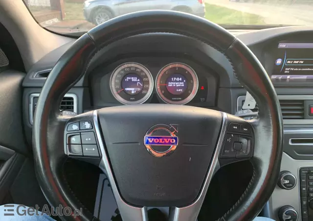 VOLVO XC 70 D4 Momentum