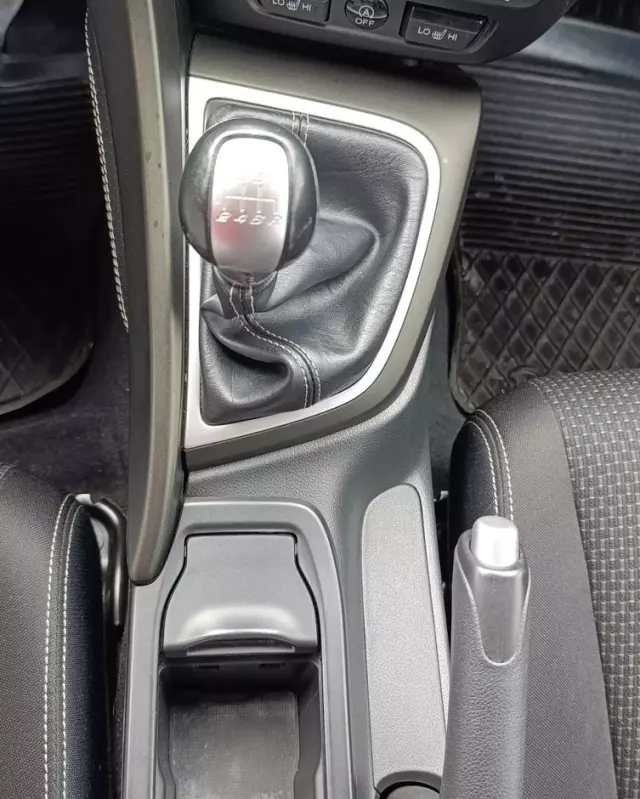 HONDA Civic 1.6 i-DTEC Comfort Navi SD