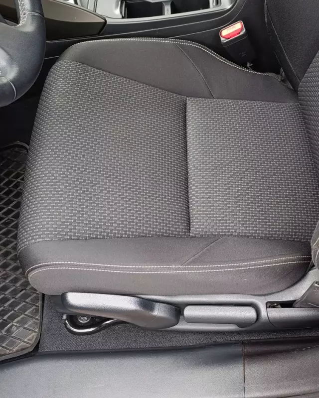 HONDA Civic 1.6 i-DTEC Comfort Navi SD