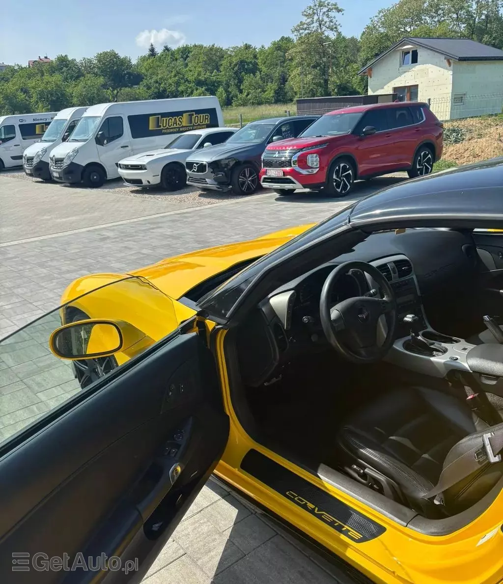 CHEVROLET Corvette 