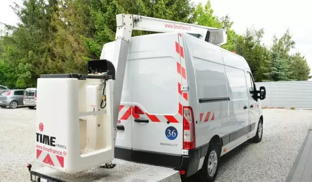 RENAULT Master 