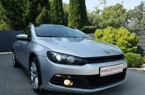 VOLKSWAGEN Scirocco 