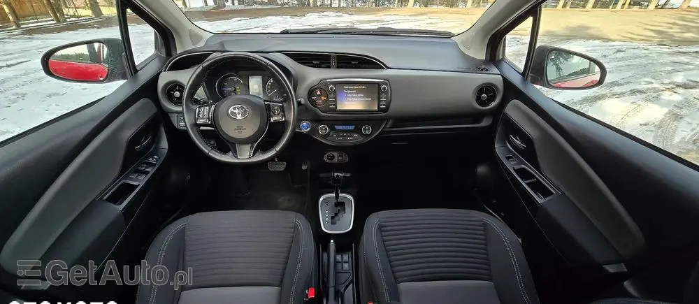 TOYOTA Yaris Hybrid 100 Premium EU6