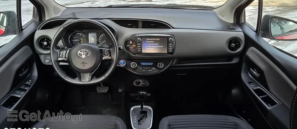 TOYOTA Yaris Hybrid 100 Premium EU6