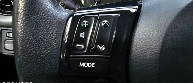 TOYOTA Yaris Hybrid 100 Premium EU6