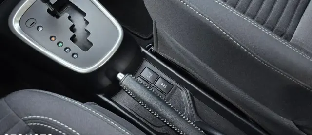 TOYOTA Yaris Hybrid 100 Premium EU6