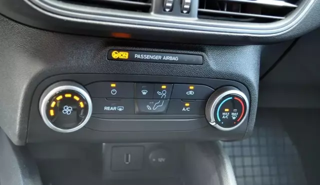 FORD Focus 1.5 EcoBlue (120 KM)