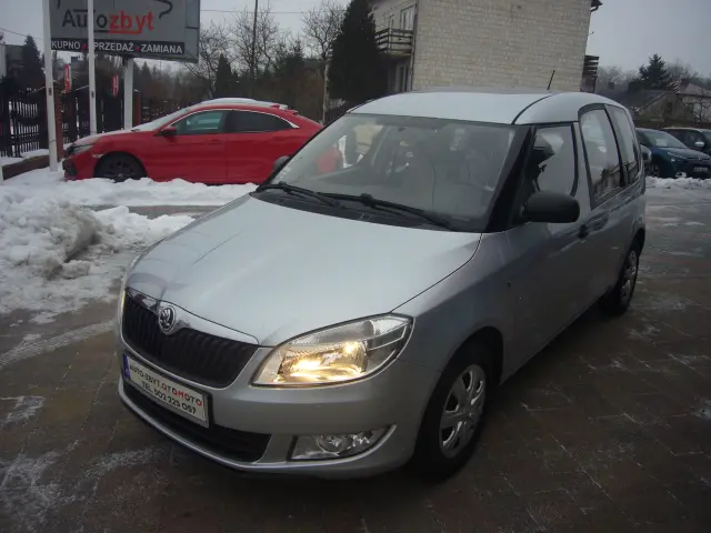 SKODA Roomster 