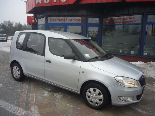 SKODA Roomster 