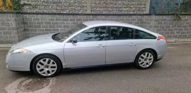 CITROEN C6 