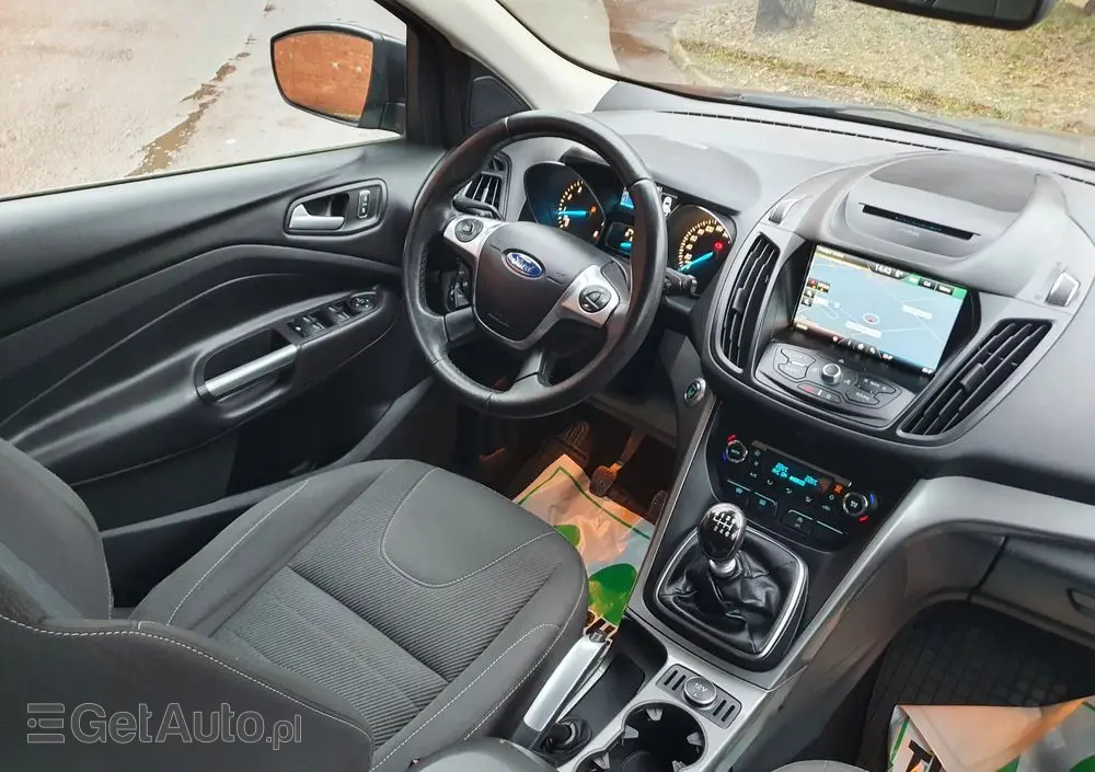 FORD Kuga 1.5 EcoBoost 2x4 Cool & Connect
