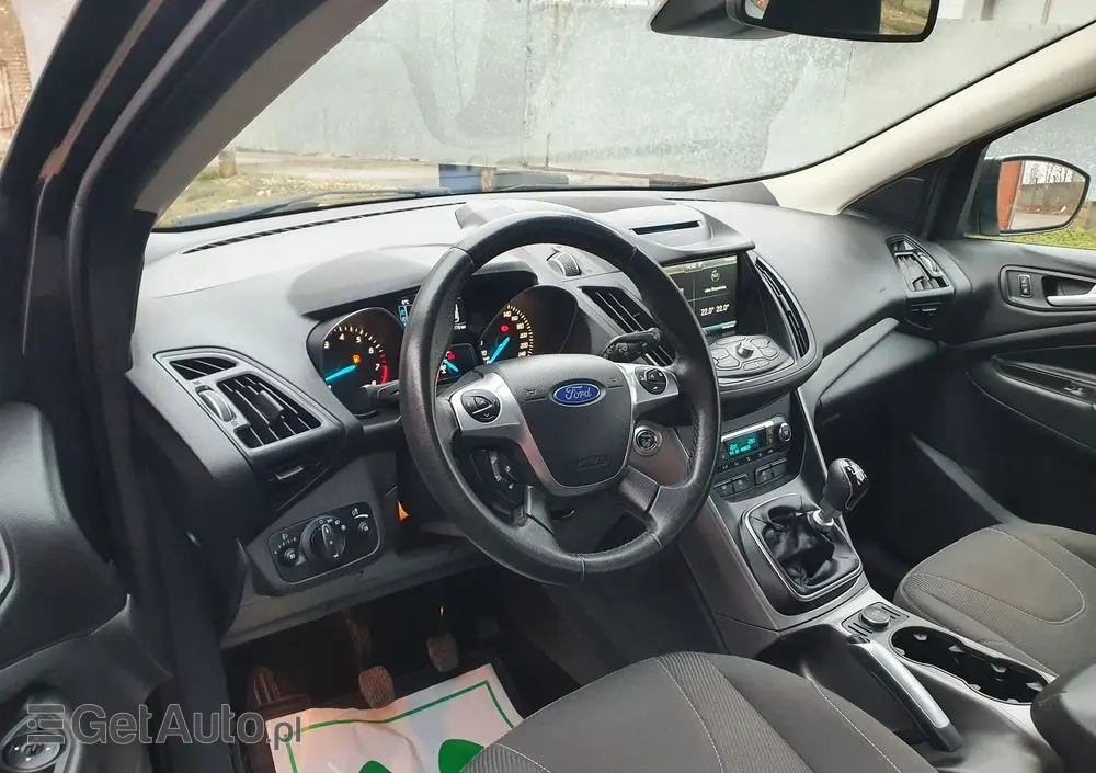 FORD Kuga 1.5 EcoBoost 2x4 Cool & Connect