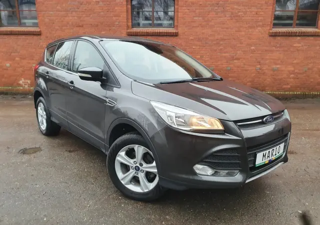 FORD Kuga 1.5 EcoBoost 2x4 Cool & Connect