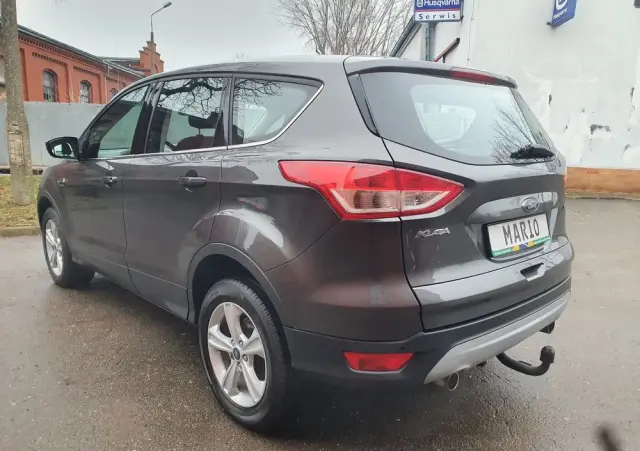 FORD Kuga 1.5 EcoBoost 2x4 Cool & Connect