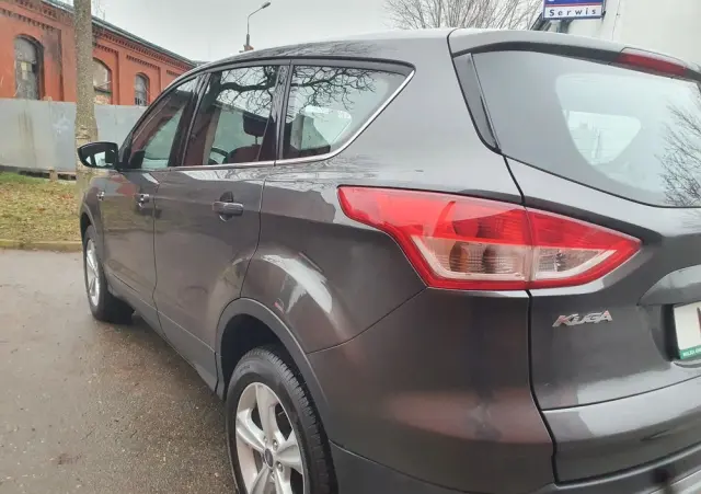 FORD Kuga 1.5 EcoBoost 2x4 Cool & Connect