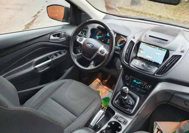 FORD Kuga 1.5 EcoBoost 2x4 Cool & Connect