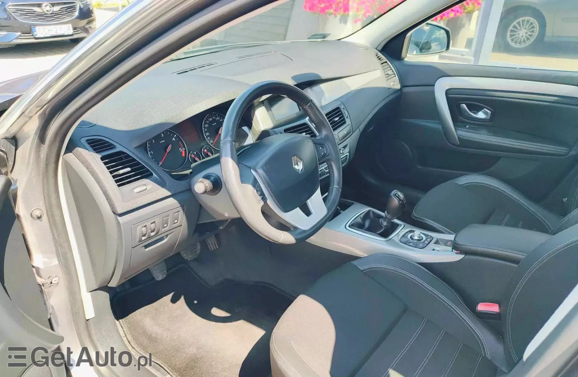 RENAULT Laguna 2.0 dCi FAP (131 KM)