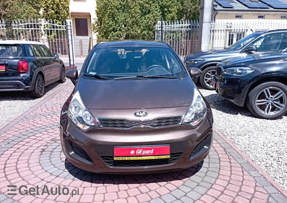 KIA Rio 1.2 M