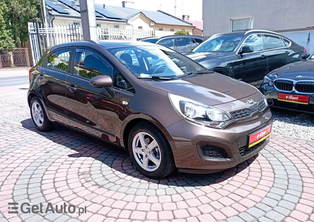 KIA Rio 1.2 M