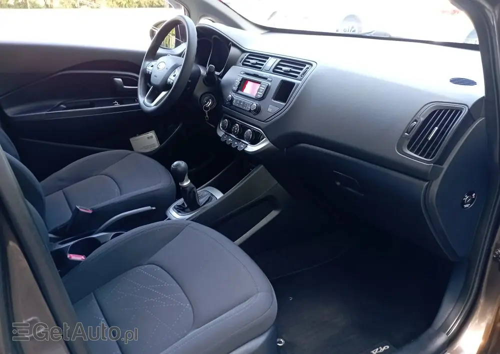 KIA Rio 1.2 M