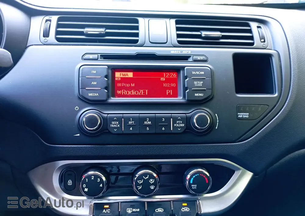 KIA Rio 1.2 M