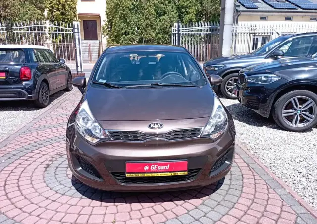 KIA Rio 1.2 M
