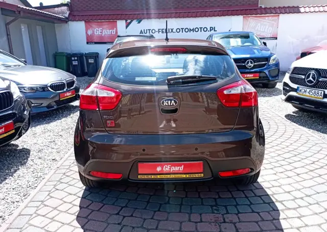KIA Rio 1.2 M