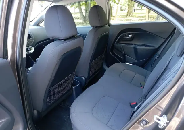 KIA Rio 1.2 M