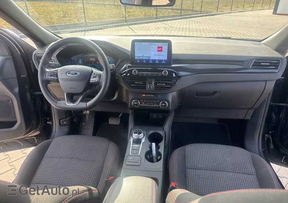 FORD Kuga 2.5 FHEV AWD ST-Line X