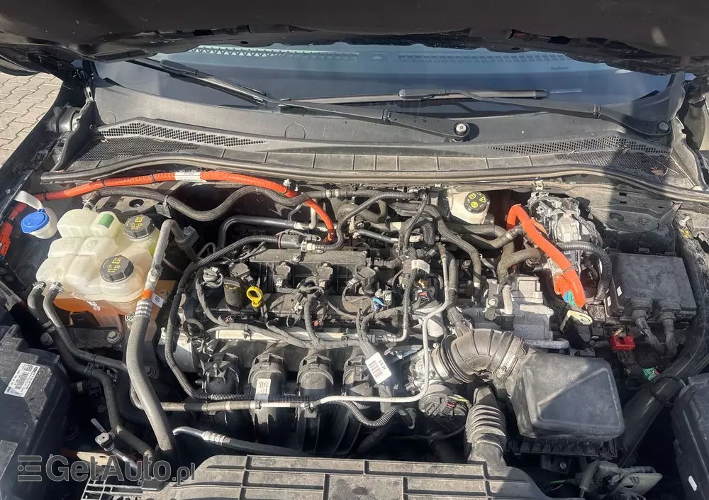 FORD Kuga 2.5 FHEV AWD ST-Line X