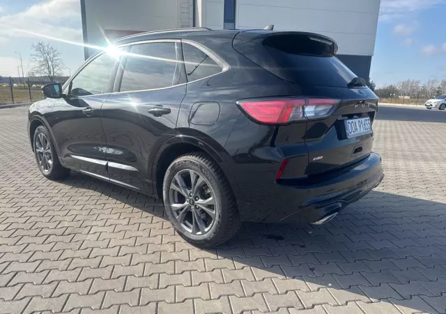 FORD Kuga 2.5 FHEV AWD ST-Line X