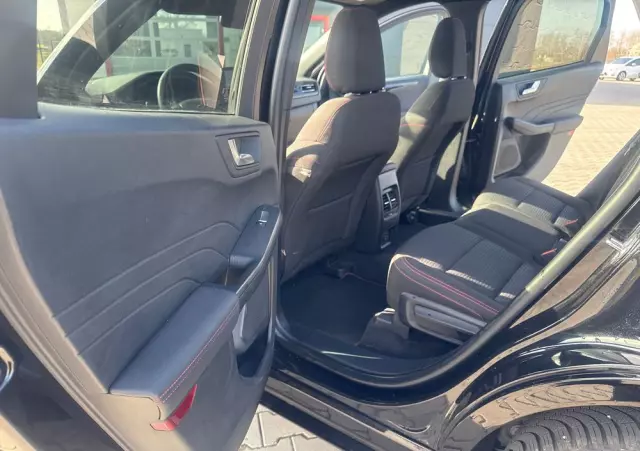 FORD Kuga 2.5 FHEV AWD ST-Line X