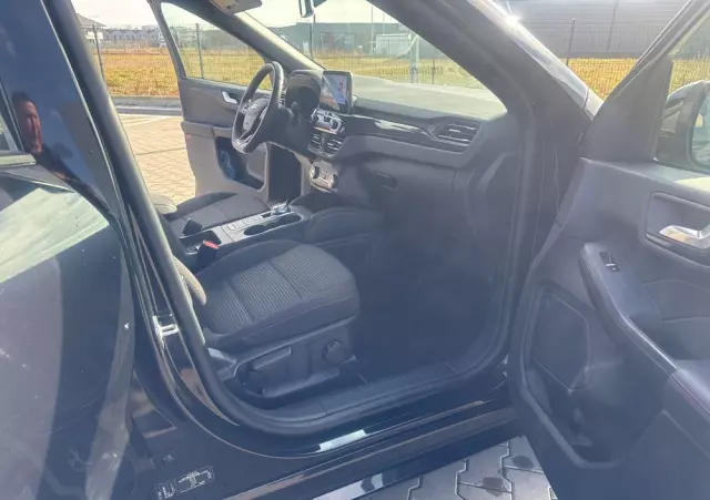 FORD Kuga 2.5 FHEV AWD ST-Line X