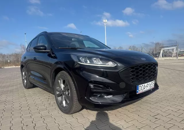 FORD Kuga 2.5 FHEV AWD ST-Line X