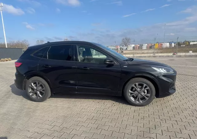 FORD Kuga 2.5 FHEV AWD ST-Line X